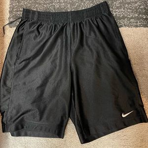 Nike basketball shorts (used)